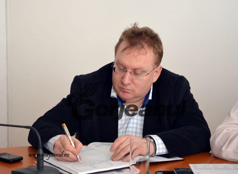 Proiectul lui Militaru, preluat de sindicatele independente, este interesant pentru Ponta și Văcaru