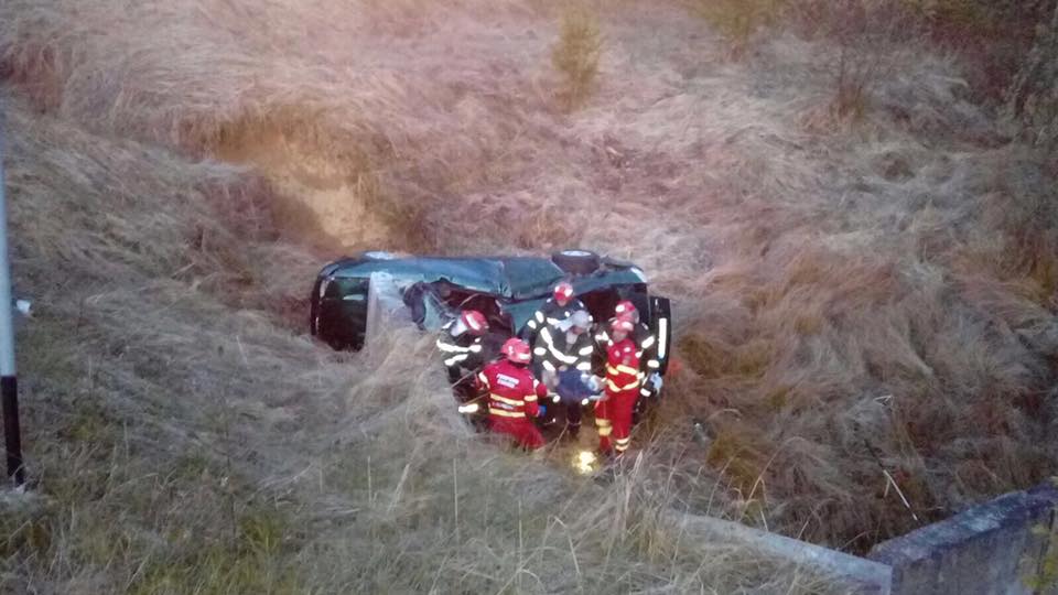 Accident mortal pe Dealul Bujorăscu: Ambulanța trimisă la fața locului a lovit o căprioară