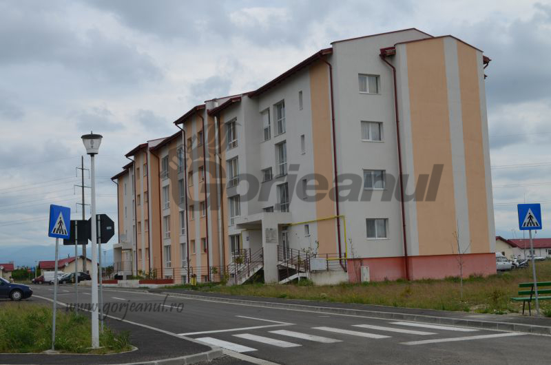 Municipalitatea acordă locuințe medicilor de la Spitalul Județean Târgu-Jiu