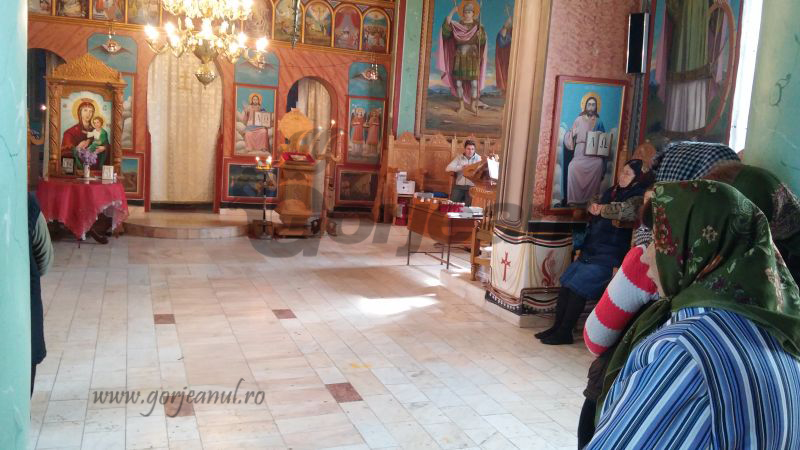 Alarmare cu clopotul de la biserică