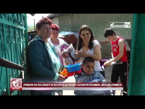 PRIMARII DE BĂLĂNEȘTI ȘI SCOARȚA AU OFERIT JUCARII ÎN SCHIMBUL MICILOR ZÂMBETE