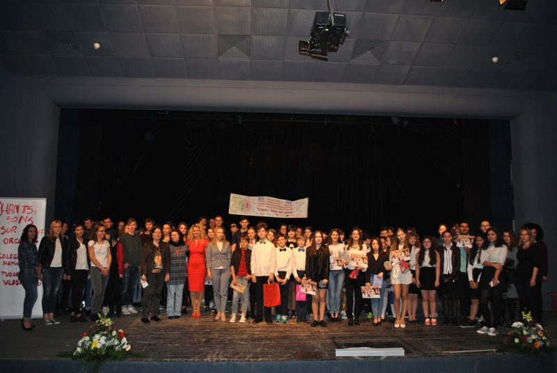 „CHANTS, SONS SUR SCENE- LES QUALIFS DE TARGU JIU”