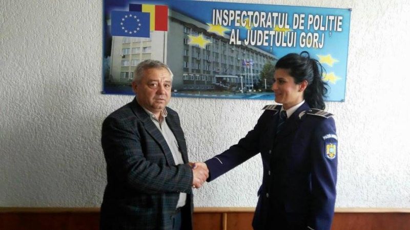 Reacția unui angajat al DSVSA Gorj, după ce a găsit bani pe o stradă din Târgu-Jiu