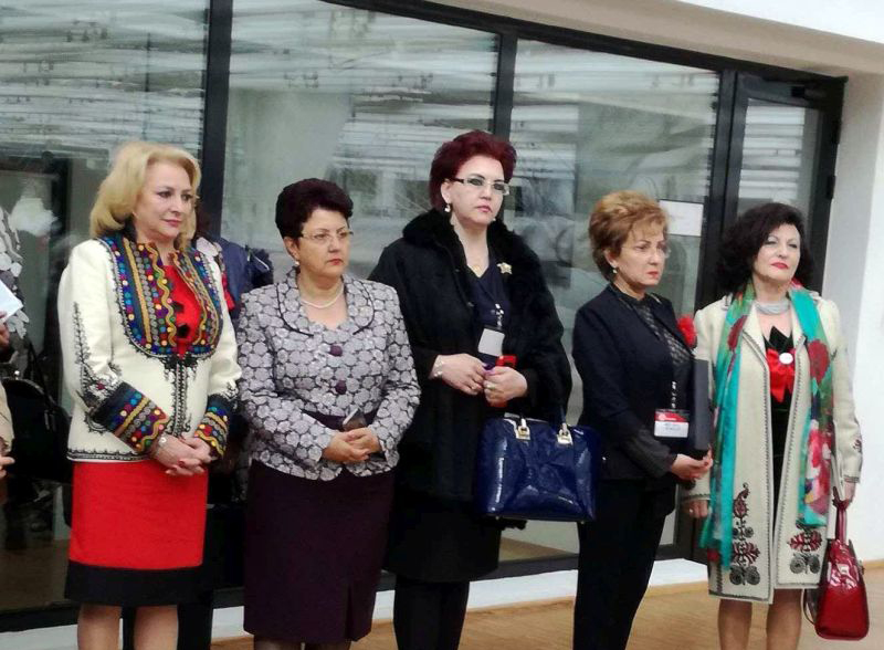 Deputatul Elvira Șarapatin vrea fabrică de textile în Gorj, pe modelul Tricotton Junior Panciu-Vrancea