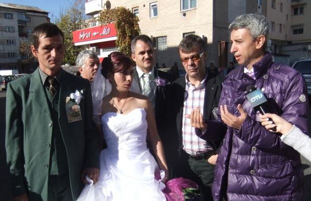 Finul lui Dan Diaconescu, lovit de doi „colegi de serviciu”