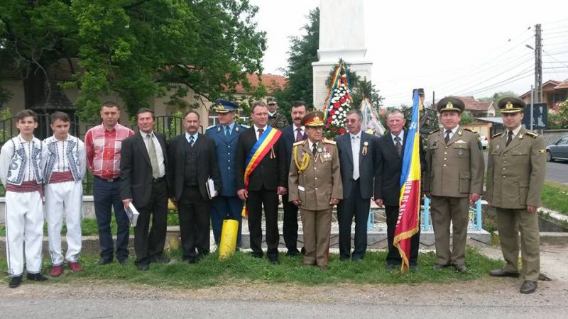 Veteranii din Leleşti, omagiaţi de autorităţile locale