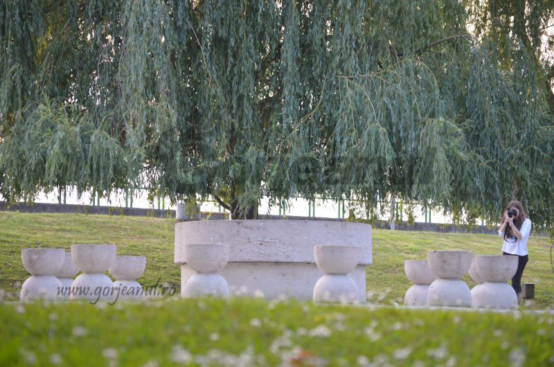 Primele sancţiuni pentru atingerea operelor lui Brâncuşi