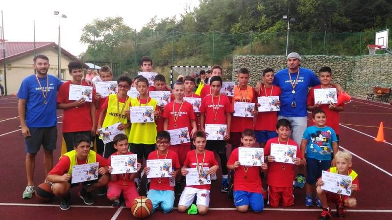 Fost internaţional român, alături de baschetbaliştii gorjeni!