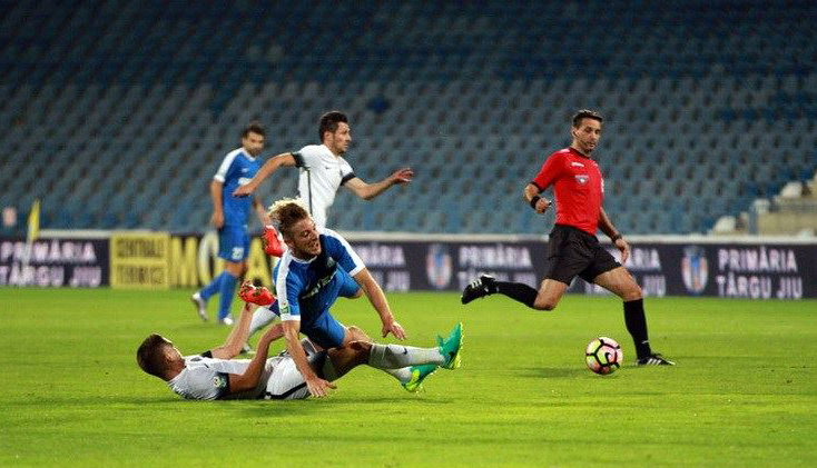 Liga 1 se reia în plină vară