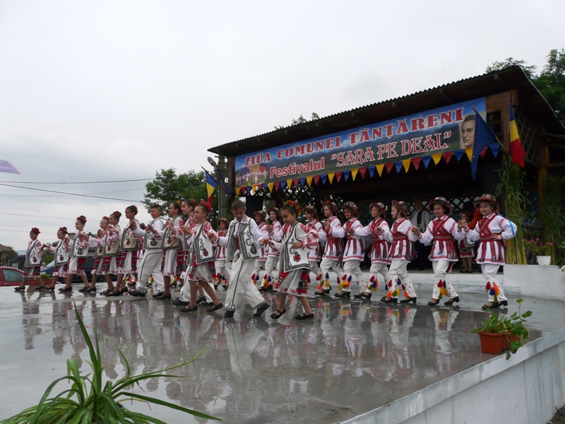 O nouă ediție „Sara pe deal”, la Țânțăreni