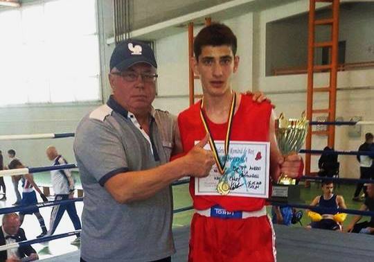 Musteţ vine cu medalie de la Europene!