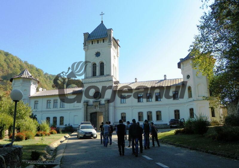 Locuri din țara lui Brâncuși – Clipe de reculegere la Tismana