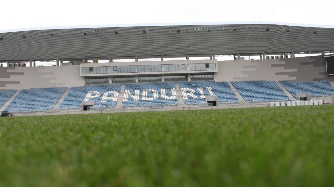 Stadionul din Târgu-Jiu, inaugurat în septembrie?