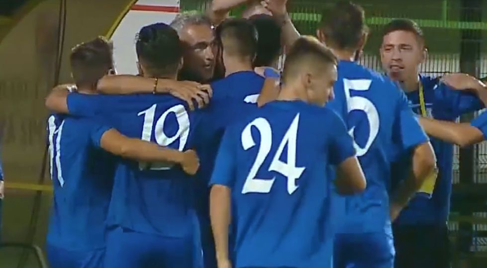 Singuri împotriva tuturor! Pandurii, palmă pentru asociaţi