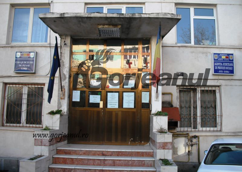 Sâmbătă se lucrează la CJP Gorj!