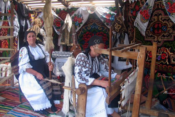 Educaţia…şi Lecţia de viaţă – Domnul GRIGORE PUPĂZĂ sau «corola» unui arc peste timp