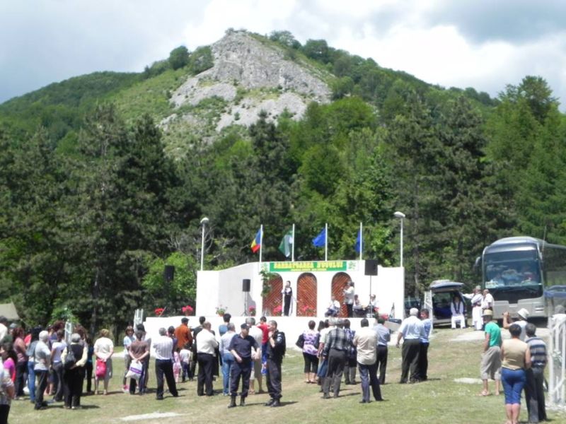 sarbatoarea nucului2