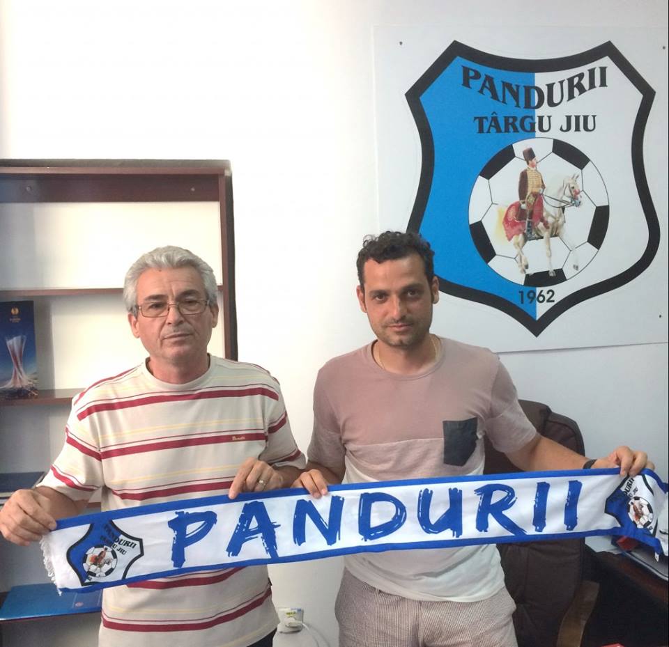 Teja vu? Încă un antrenor pleacă de la Pandurii!