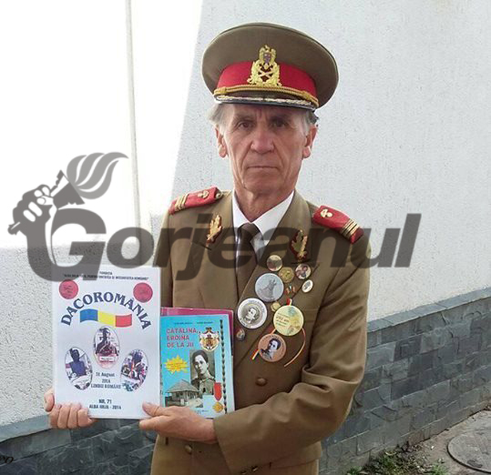 Eroilor pentru Reîntregirea României!