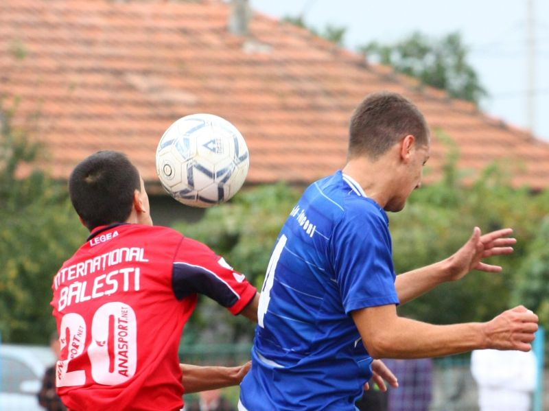 Două înfrângeri la rând pentru Băleşti! Cărbuneşti, lider la judeţ