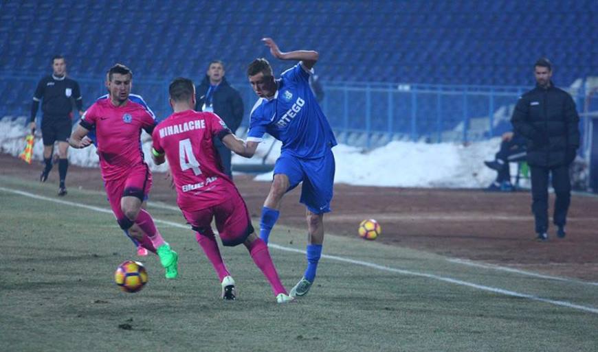 Hlistei nu poartă râcă pandurilor