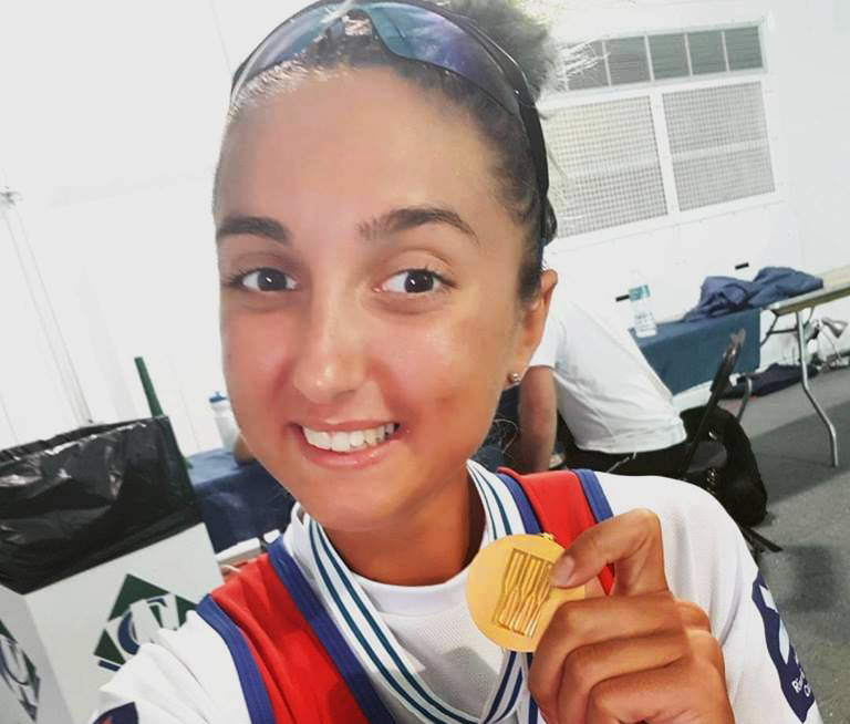 Sfaturi preţioase de la Denisa Tîlvescu: “La început să nu vă intereseze banii!”