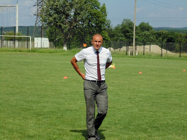 Vasilică “s-a transferat” la Şirineasa!