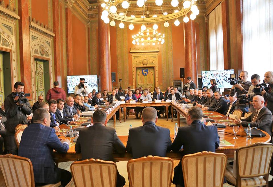 22728848_160280357901860_1340392032580178647_n