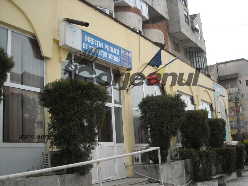 Hrană zilnică pentru 95 de persoane, la Cantina de Ajutor Social
