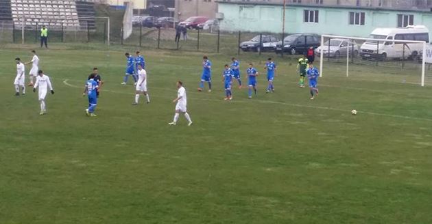 Continuă nebunia, se prelungeşte seceta!