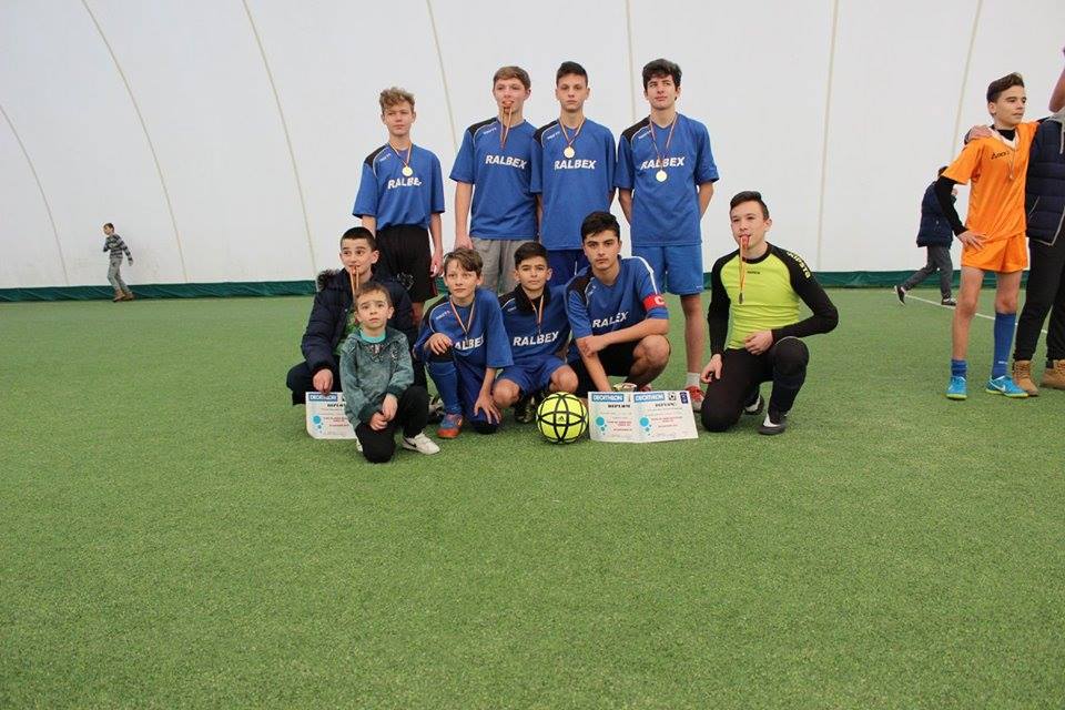 LPS Târgu Jiu a triumfat la “Cupa de iarnă DECATHLON”