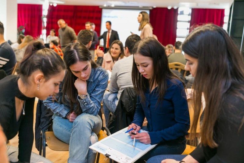 Tânăr din Gorj, beneficiar al proiectului “Your first EURES job”