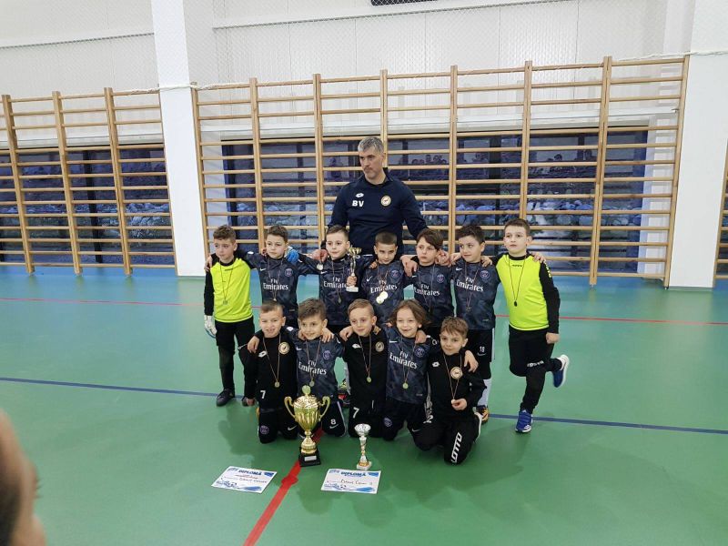 Piticii lui Frimu au câştigat “Europa League”, dar “Dani Coman” a luat premiul cel mare