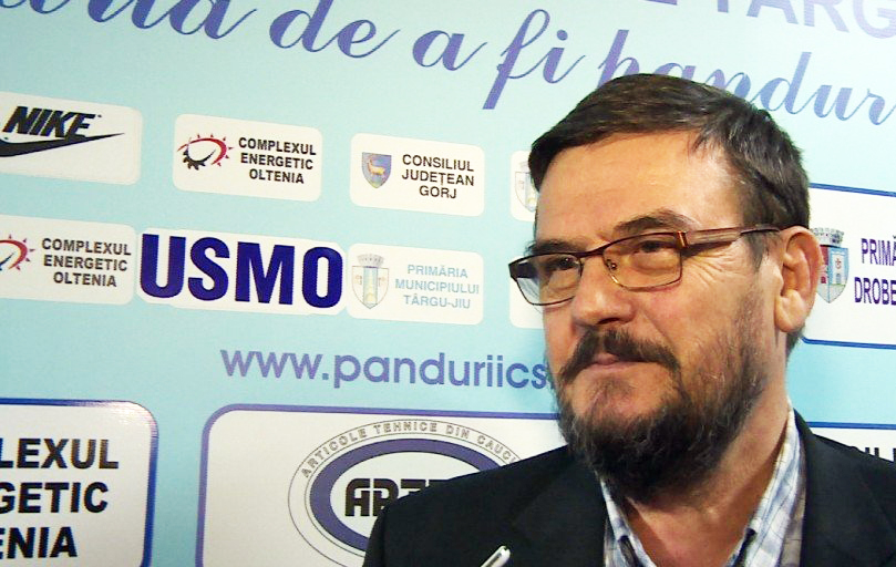 Condescu: “Proştii vor să omoare Pandurii!”