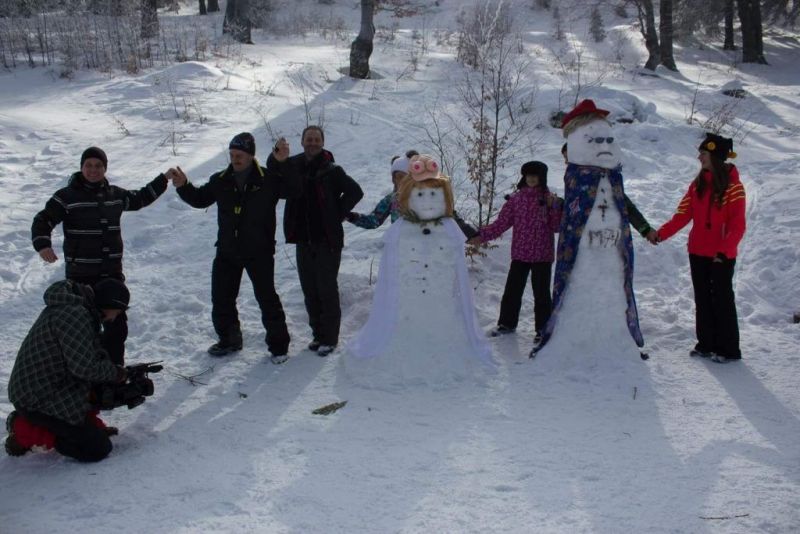 „Vasilica și Liviu din Teleorman”, pe primul loc la Festivalul Oamenilor de Zăpadă