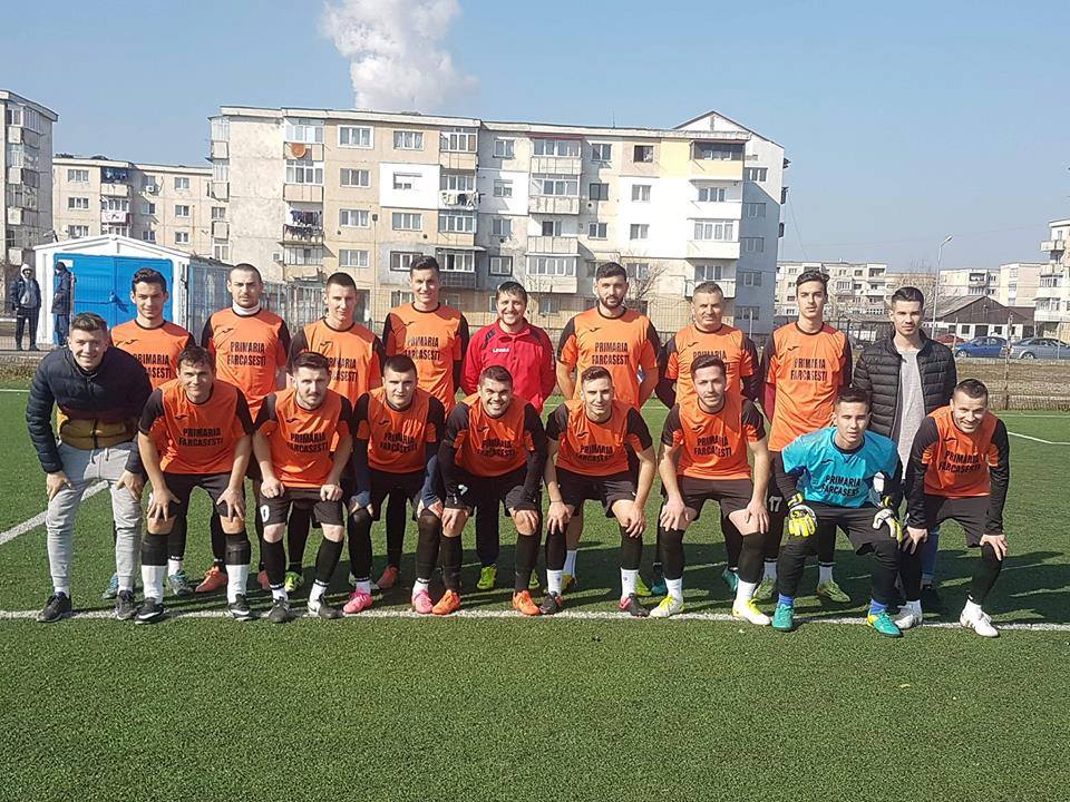 Aer proaspăt pentru vulturii din Fărcăşeşti