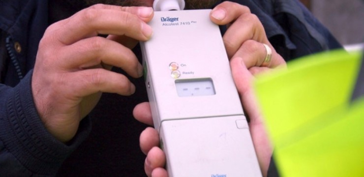 Accident la Bălești! Șoferul unui autobuz se afla sub influența alcoolului