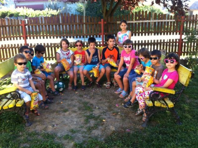 foto asociatia copii nostri