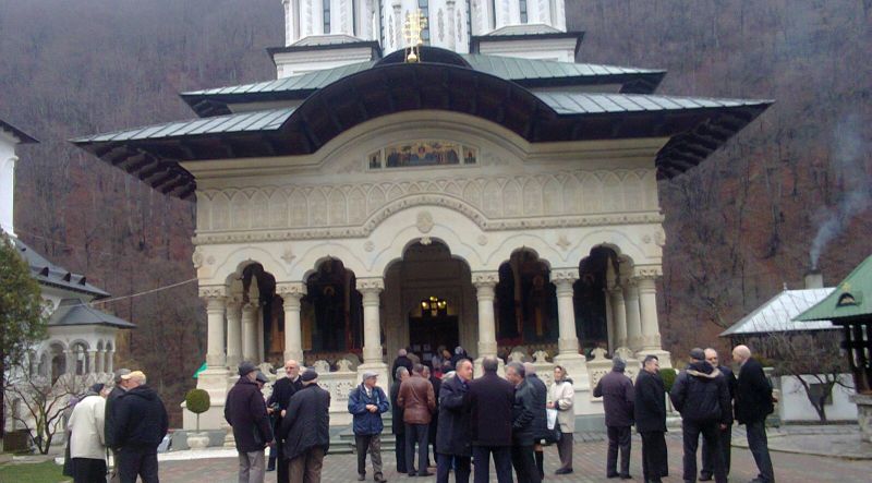 Moaştele Sf Irodion de la Lainici vor fi aduse la Biserica Sf Calinic din Craiova