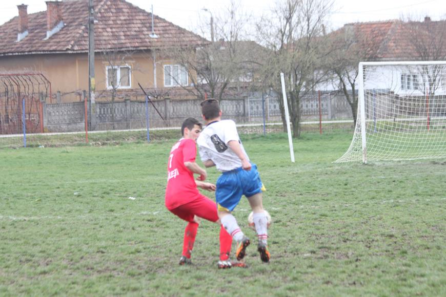 Gorjul joacă barajul mai târziu