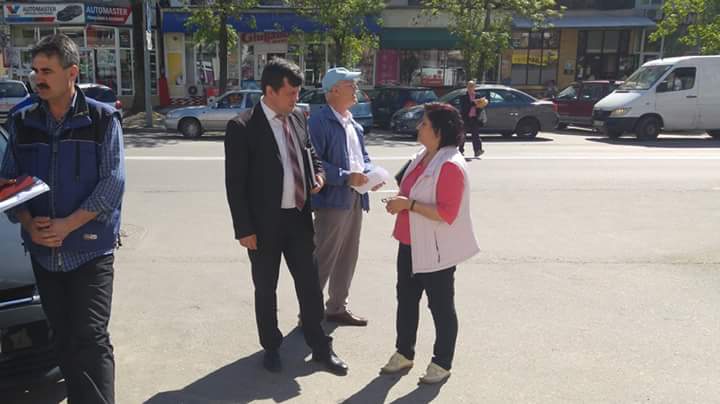 Vezi ce a făcut astăzi primarul Romanescu!