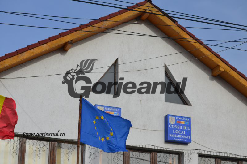 Primăria Samarineşti recrutează administrator public
