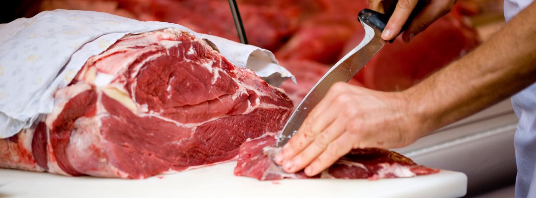 Norvegia și Olanda recrutează personal pentru tranşarea cărnii și florari