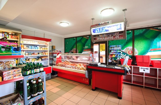 Carne şi alte alimente cu probleme, depistate de inspectorii sanitar-veterinari