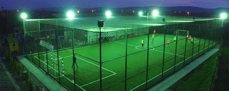 Teren de sport cu gazon sintetic şi nocturnă, la Turceni