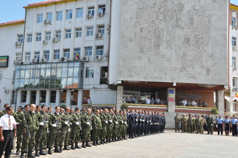 ROMÂNIA şi-a cinstit eroii în orice vremuri