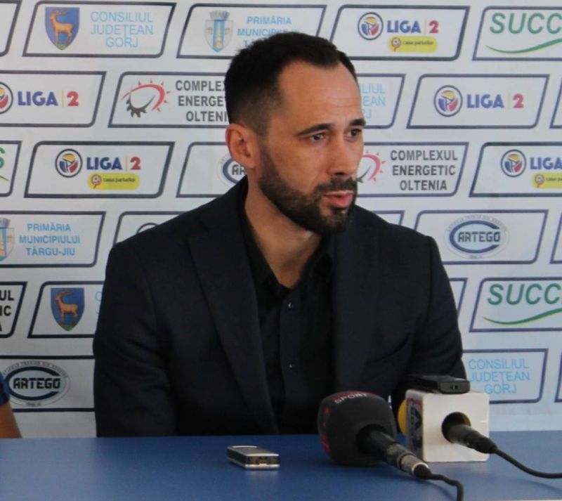 Dică, spre Şirineasa!