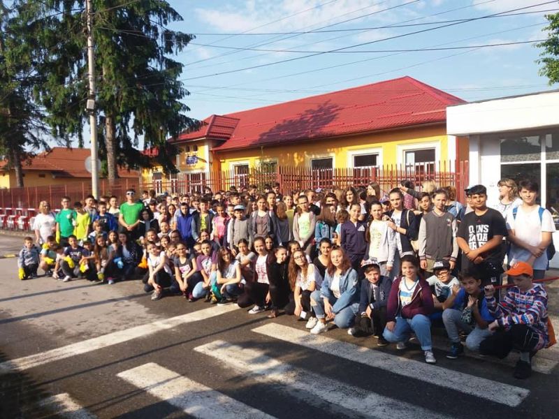 12 acțiuni de informare și opt acțiuni de ecologizare, realizate de SJGDAS Gorj, în luna mai