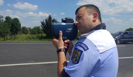 big_politie-pistol-2