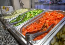 Amenzi în mai multe unităţi de alimentaţie din judeţ, aplicate de DSVSA